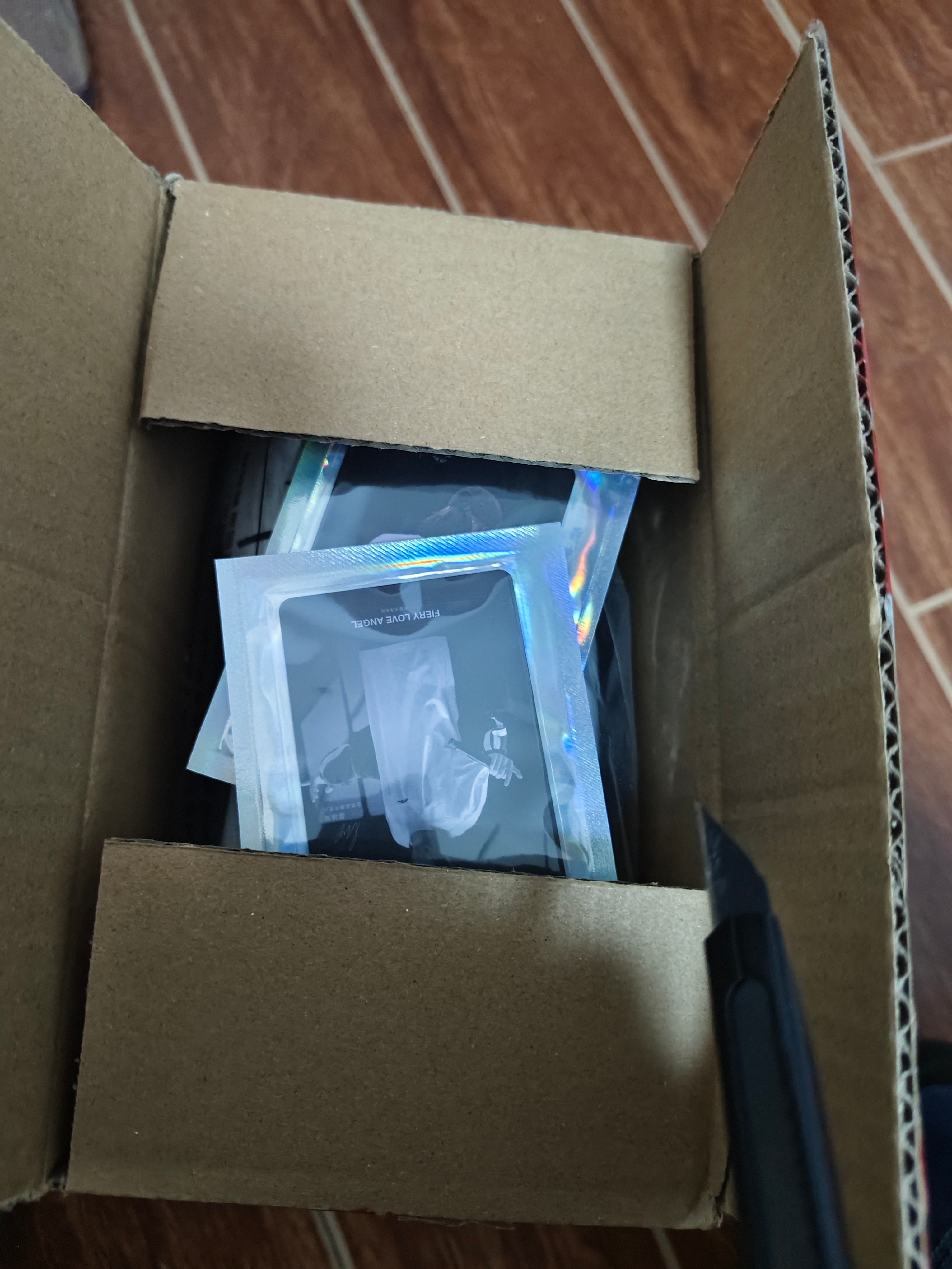 我这个刀再往下伸一点 小卡就坏了真是大好人 给我这样放 ​​​