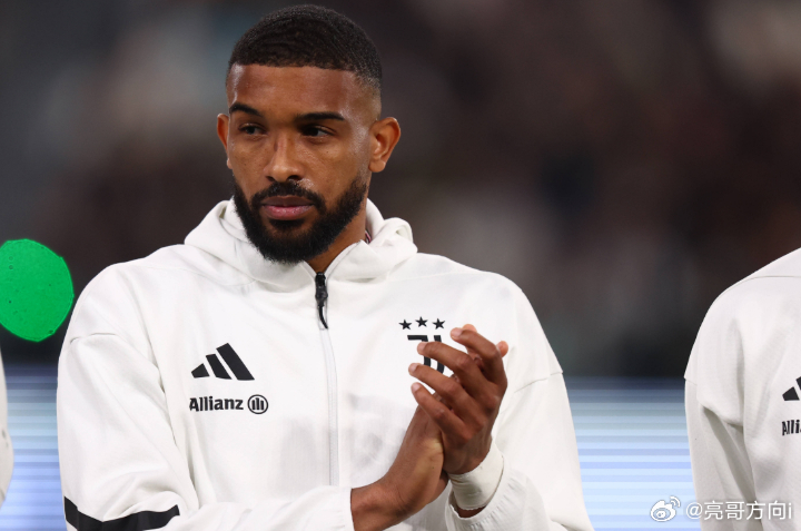 据全市场网报道称，布雷默的合同中包含5400万欧的解约金条款。对于斯帕莱蒂而言，