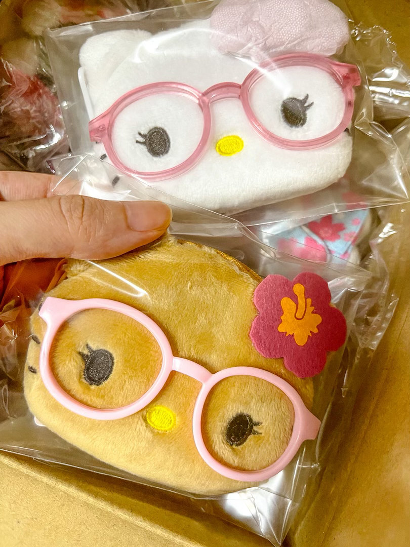 Hello Kitty这款小包包真可爱 