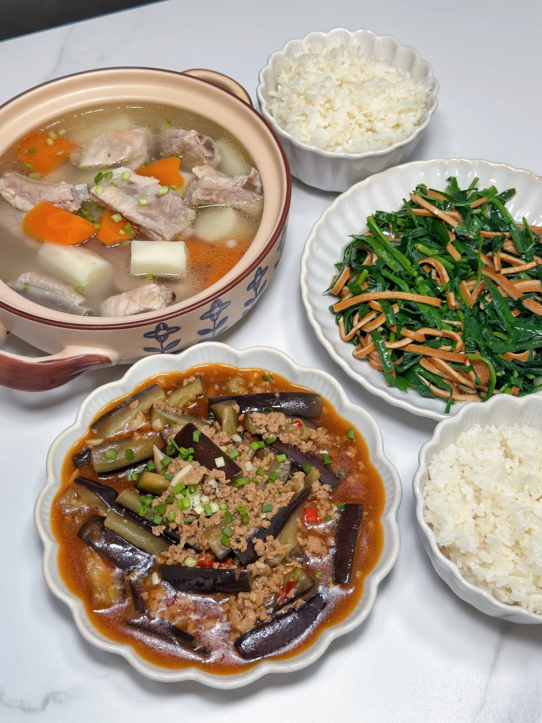 ✅晚餐分享｜肉末茄子➕韭菜豆干➕山药排骨汤