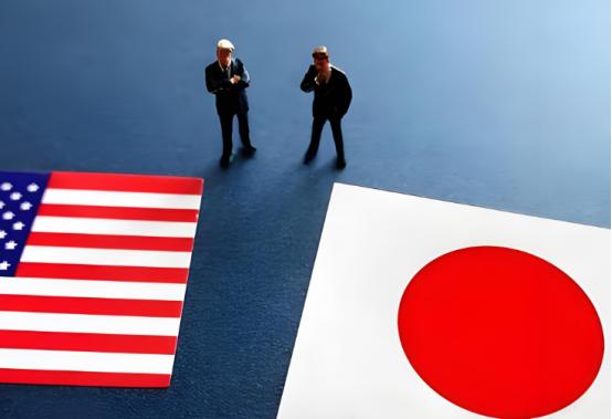 日本、美国的关税又变了？
 
表面上看，美国把对日本的关税从25%降到15%，日