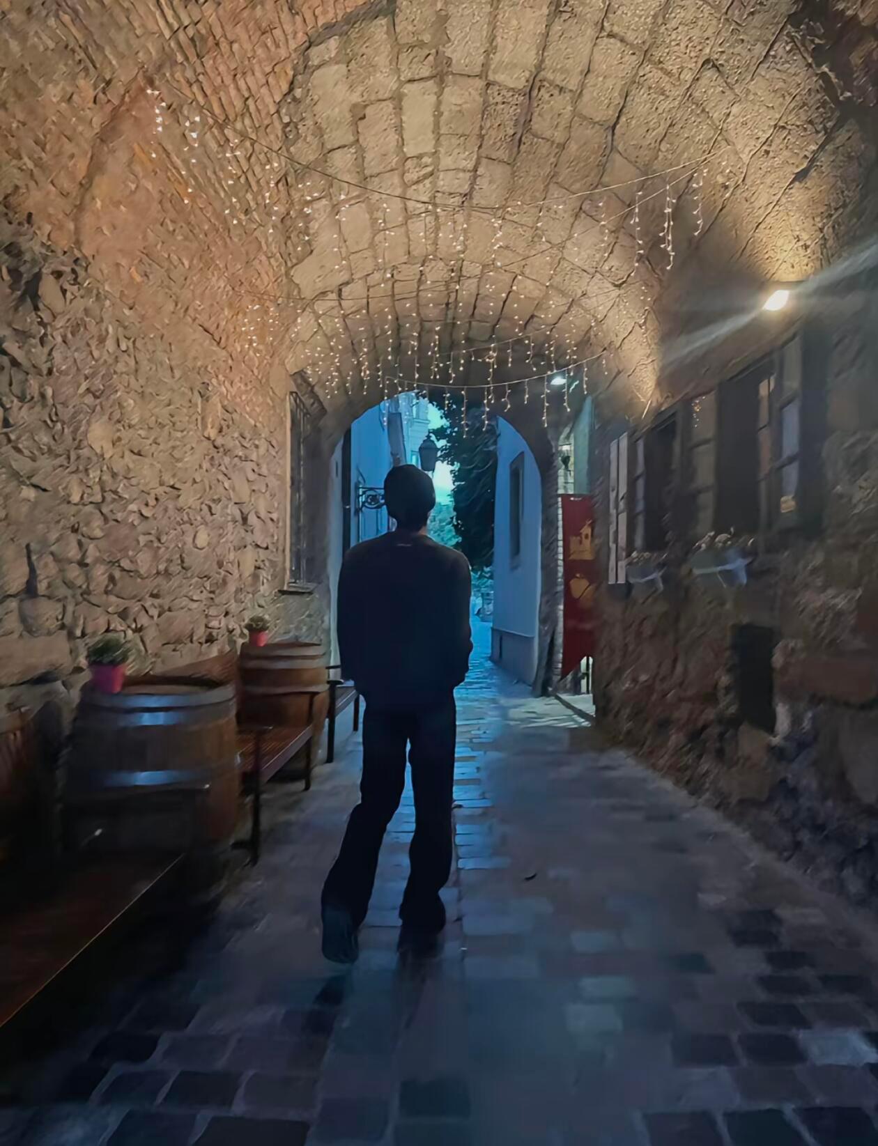 文俊辉人间bjd宽肩窄腰大长腿 比例惊人崔胜澈 惊人的55分 