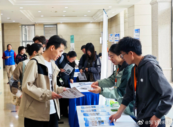 应届生说大疆是梦中情厂 面对校招，保持自信最重要。相信自己在学校里积累的知识，一