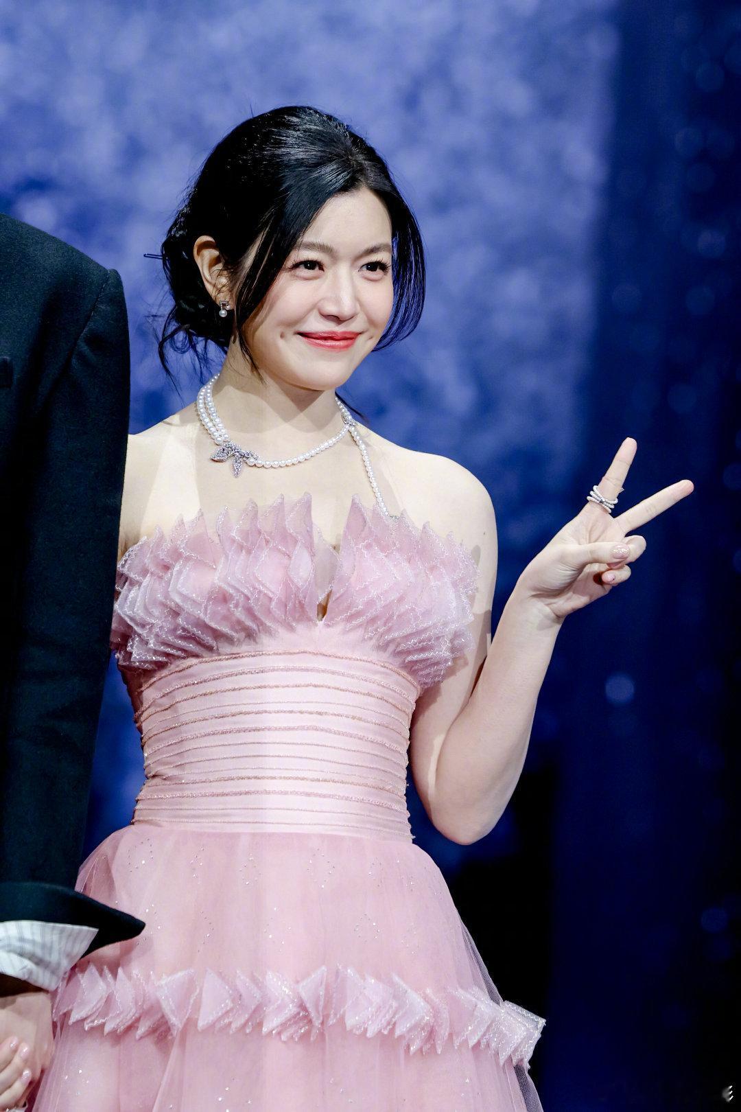 叶童佘诗曼李乃文童瑶年度实力演员微博之夜内场直播，叶童佘诗曼李乃文童瑶年度实力演