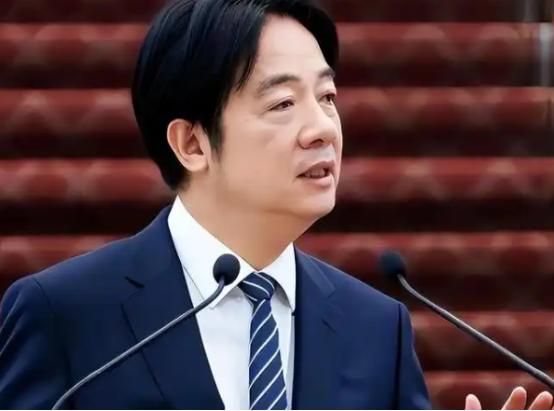 赖清德突然公开喊话，
 
1月15日，针对台湾地区立法院迟迟没排审那笔所谓的“国