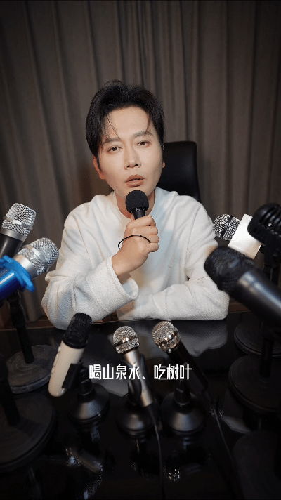 孟鹤堂先天抽象圣体 笑得我。。好离谱啊 再一看是孟鹤堂？没事了、、🤣钓蛙学猴追