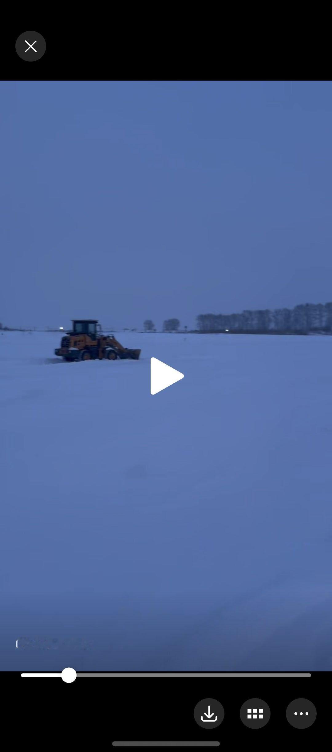 有地暖，先脚热一下