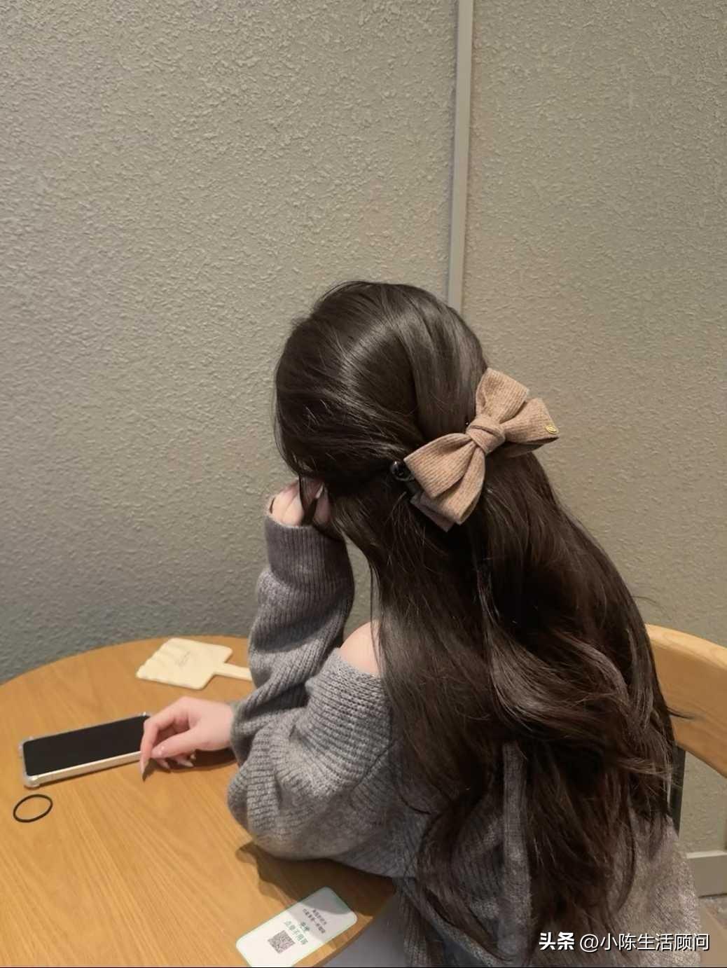 新入职一位美女市场客服专员，我们的团队越来越大了[笑哭]