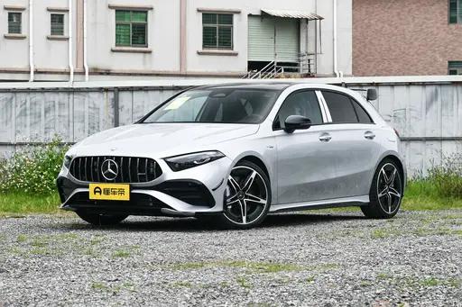 同样30多万，买全新AMG A 35，还是二手AMG A 45 S？这次我真觉得
