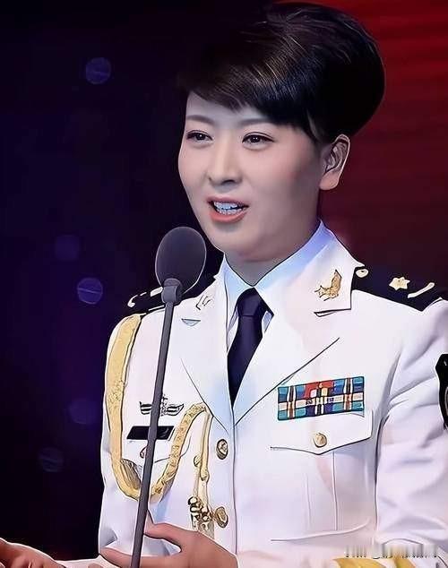 因为她
“酸黄瓜”从一道菜
变成了一个群体的代名词