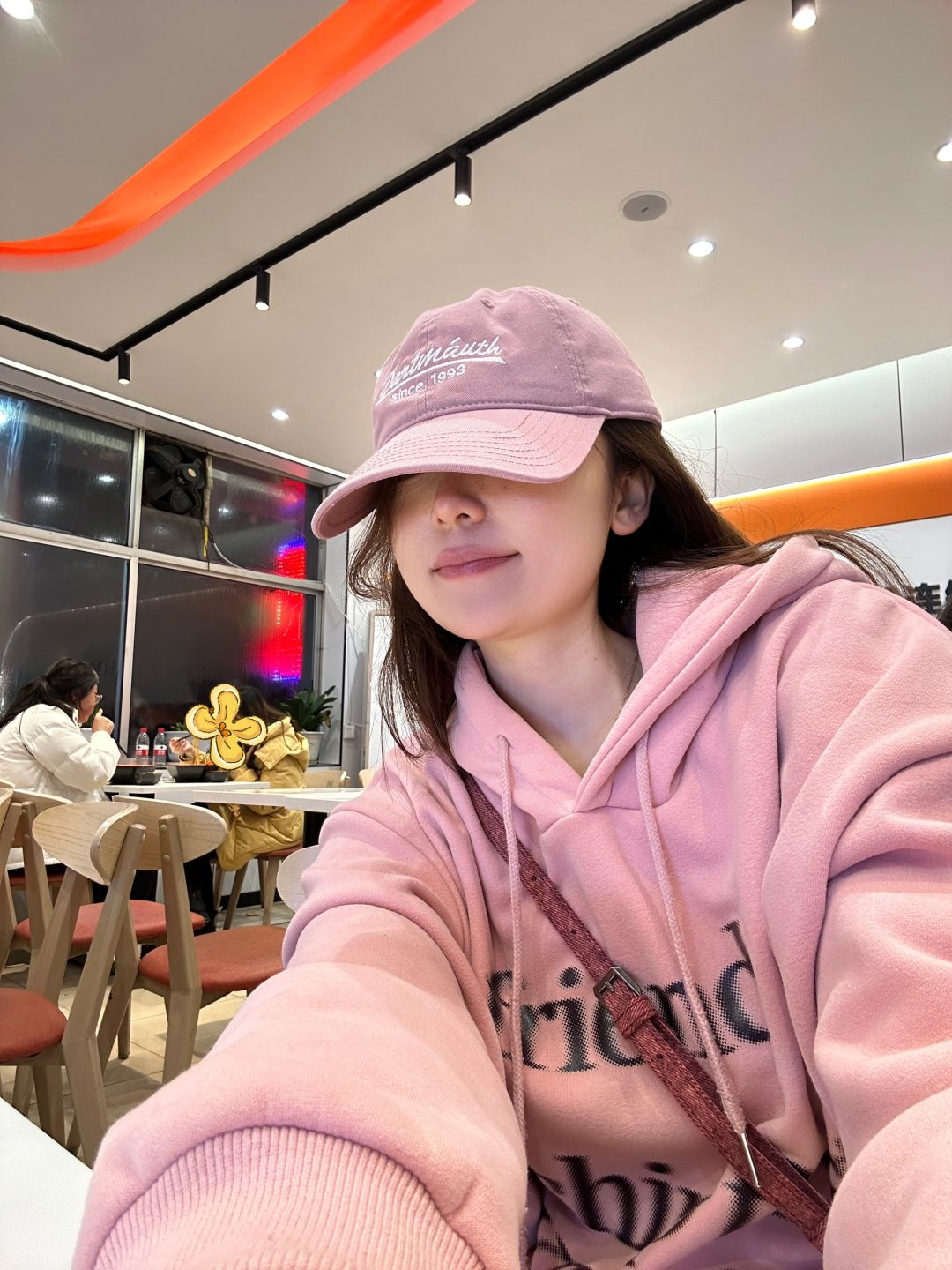 穿粉色当然是甜妹啦