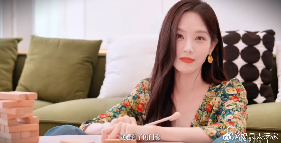 李一桐自曝第一次试戏遭到了闭门羹李一桐第一次试戏遭到了闭门羹在专属十周年的微综艺