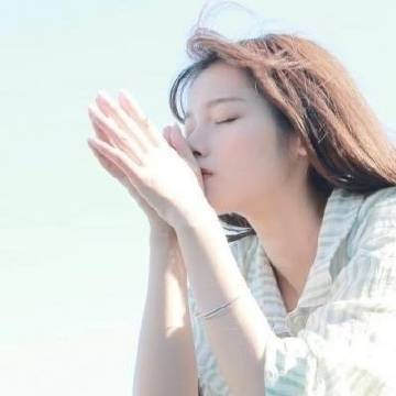 渡人无数的10句话：1.亲人去世不来梦里，或者是很少来梦里，因为其界有规定，不可