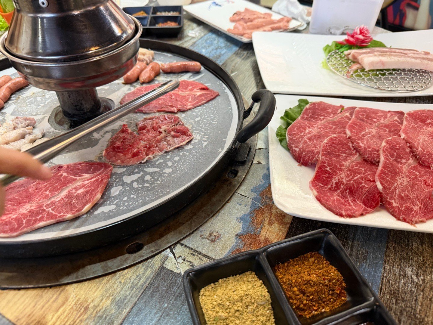 闺女想吃烤肉了，儿童节必须安排。