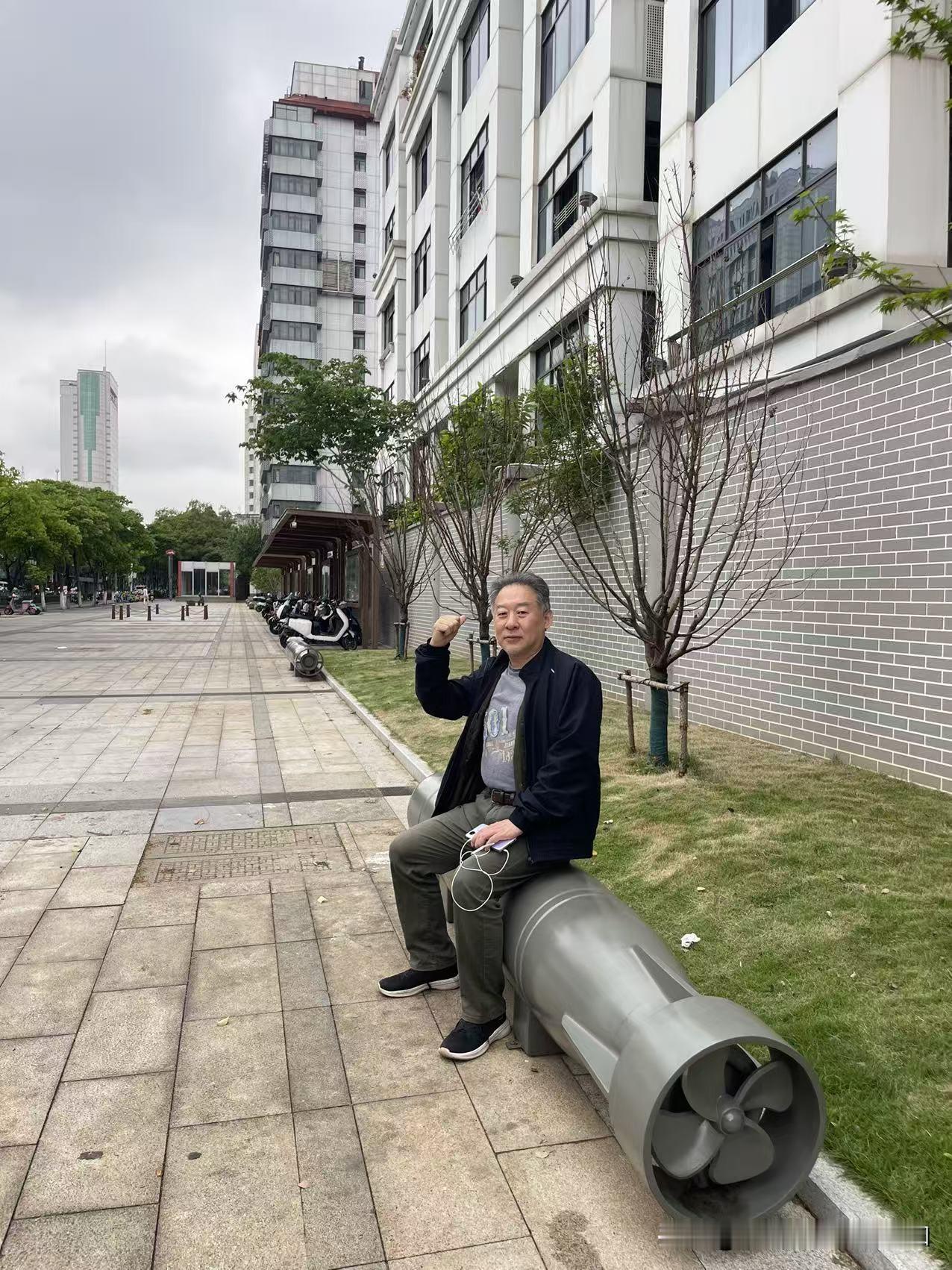 我认为不值得