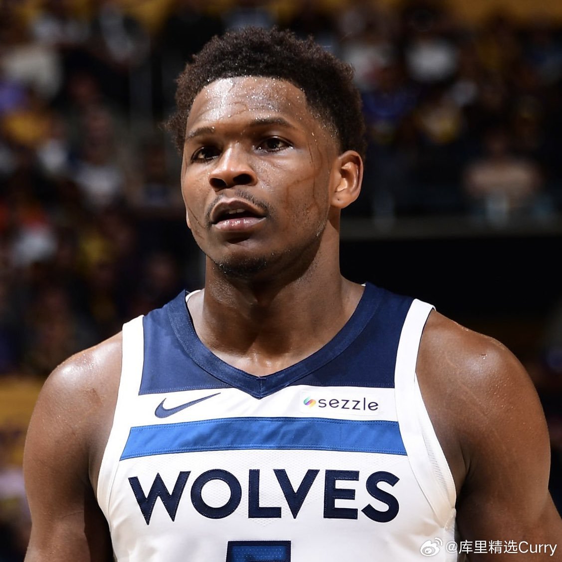 爱德华兹预计将在本周二对阵独行侠复出。为了达到入选年度最佳阵容最低65场比赛门槛