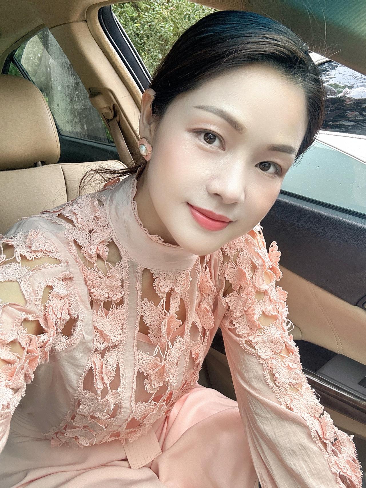 三月的故事已写完，春天的温柔正向四月延续。