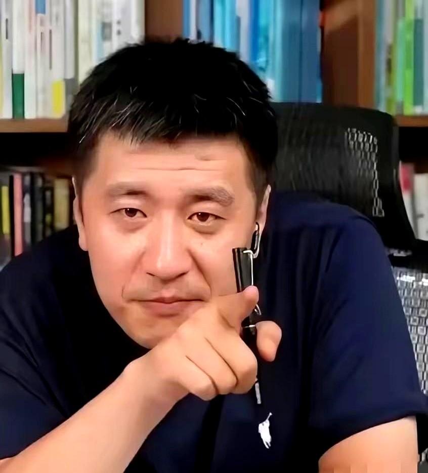 张译这男人，真是越品越有味道。

凌晨醒来，他突然意识到，自己想给女儿搭的那座“