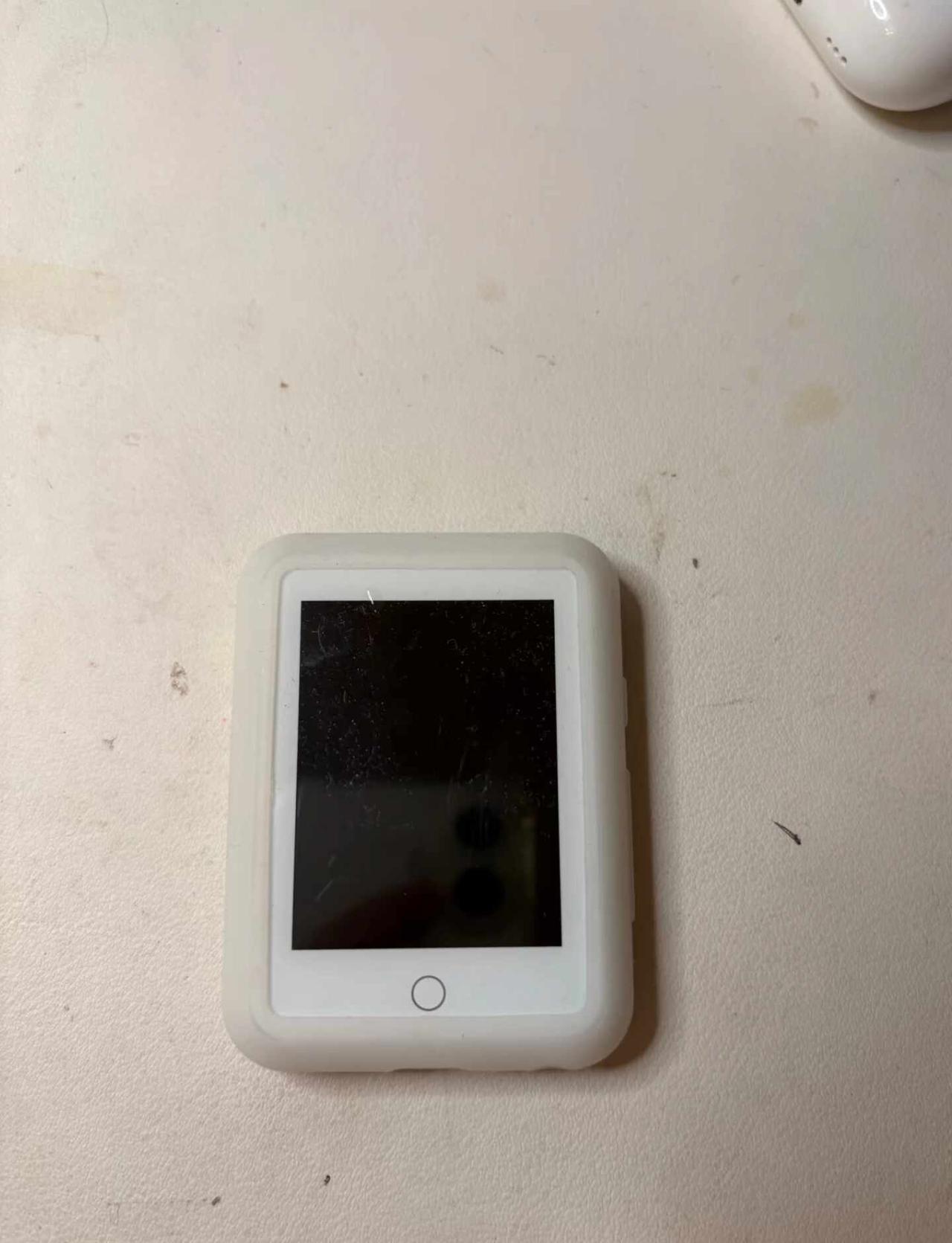 60🍞mp3
如题 可听歌可看小说可录音有闹钟
