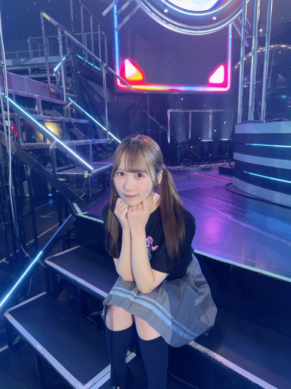 石塚瑶季「私も人間だからさ、毎日生きていたらヤなことだってあるし、笑えない日もあ