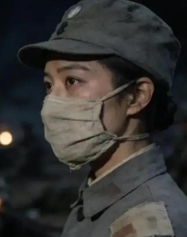 1943年，苏北日军特意请来名医林慧珍，只为救活一个身中六枪的死囚，林慧珍划开囚