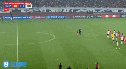 王大雷也冲上去了！没时间了！最终，0：1！国足告别这届世界杯了！
好消息是，几个