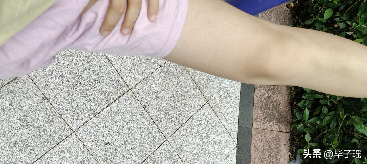 人比人气死人。我38岁得宫颈癌，做了子宫和卵巢双切除，又做了同步的四个放疗和25