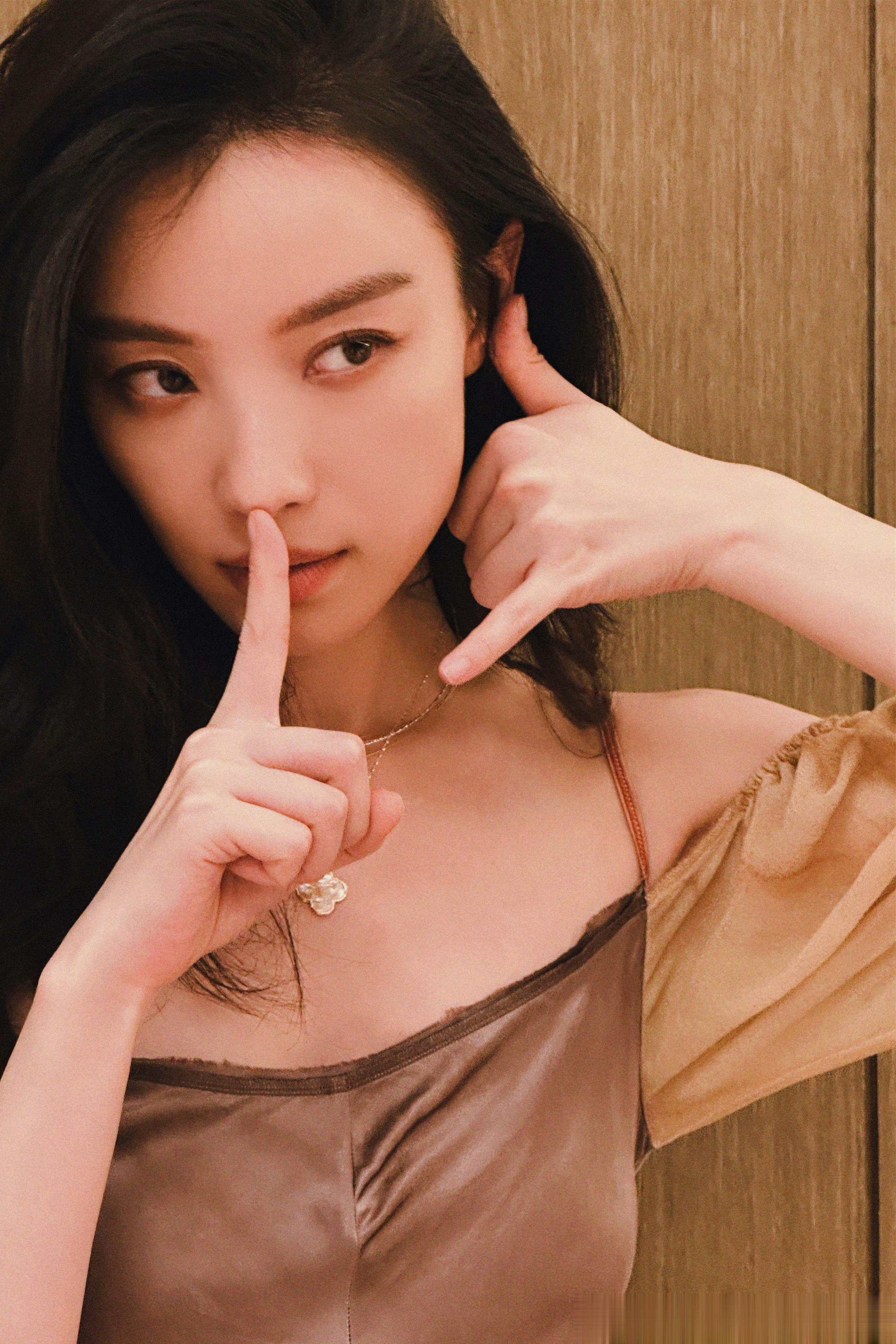 ꈍ .̮ ꈍ欢喜你遇到了我，我遇到了你[爱你] ​​​