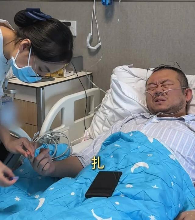 知名的情感主播大V涂磊曾发出“我有点厌恶这个世界”的感慨！

声称在自己住院期间