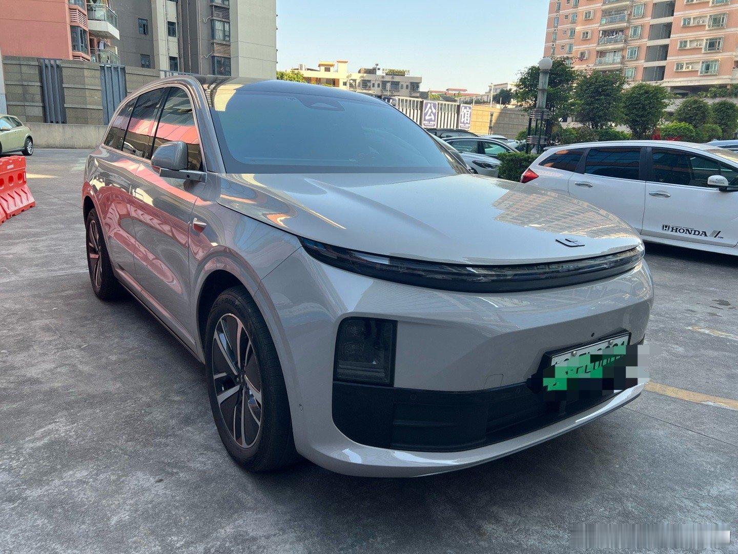 怪不得 理想l6  卖的好颜值可以体验不错价格不贵 