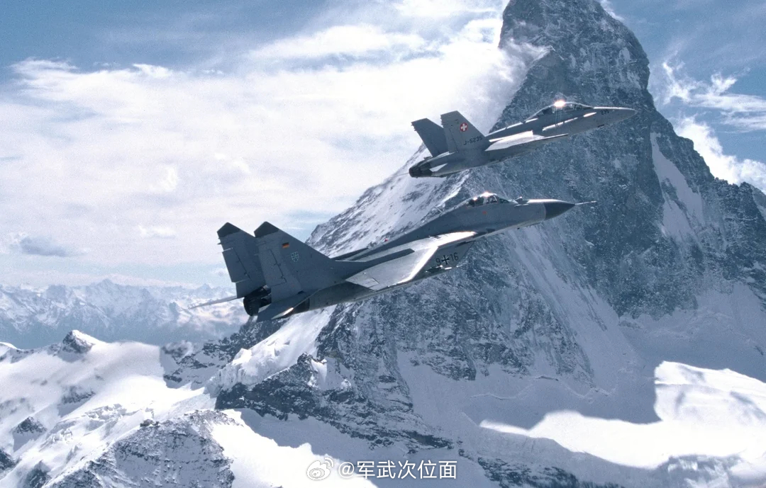 烽火问鼎计划 非常有意思的组合，德国空军的米格-29和瑞士的F-18。这批米格-