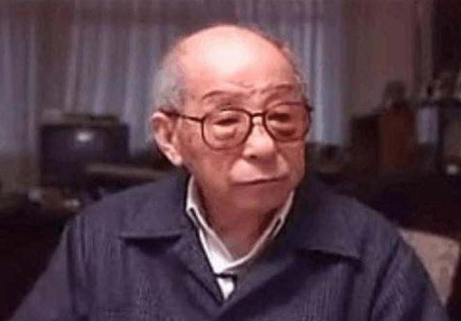 1999年张学良见到杨虎城的孙子时表现冷淡，杨瀚表示他对那段往事不愿回忆

19