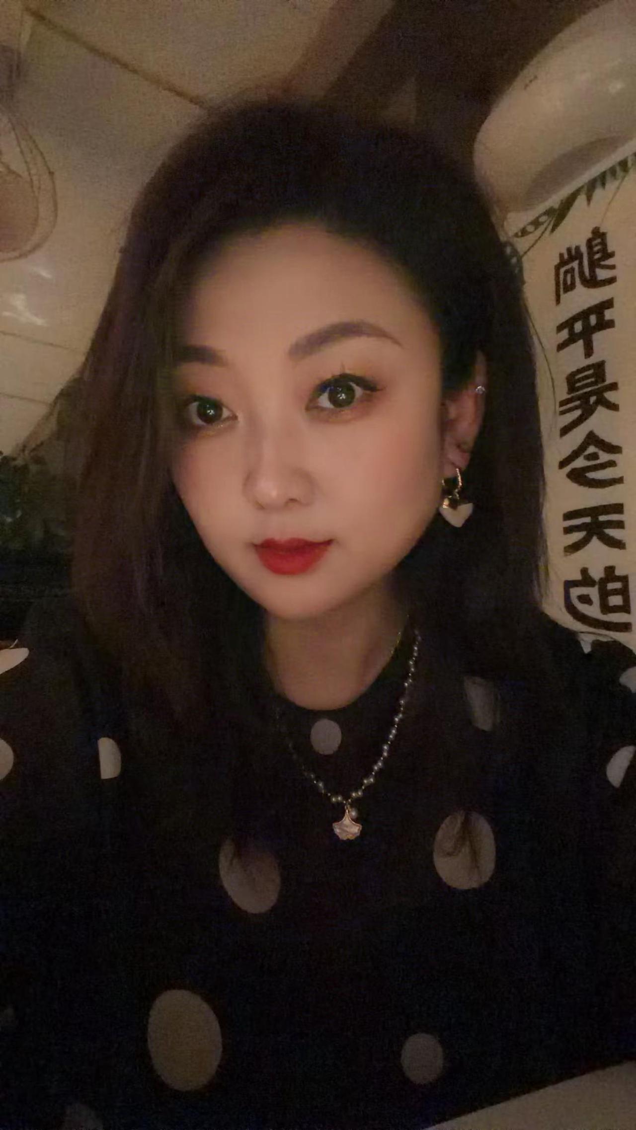 女性最大的魅力是顽强的生命力和绝不妥协的信念