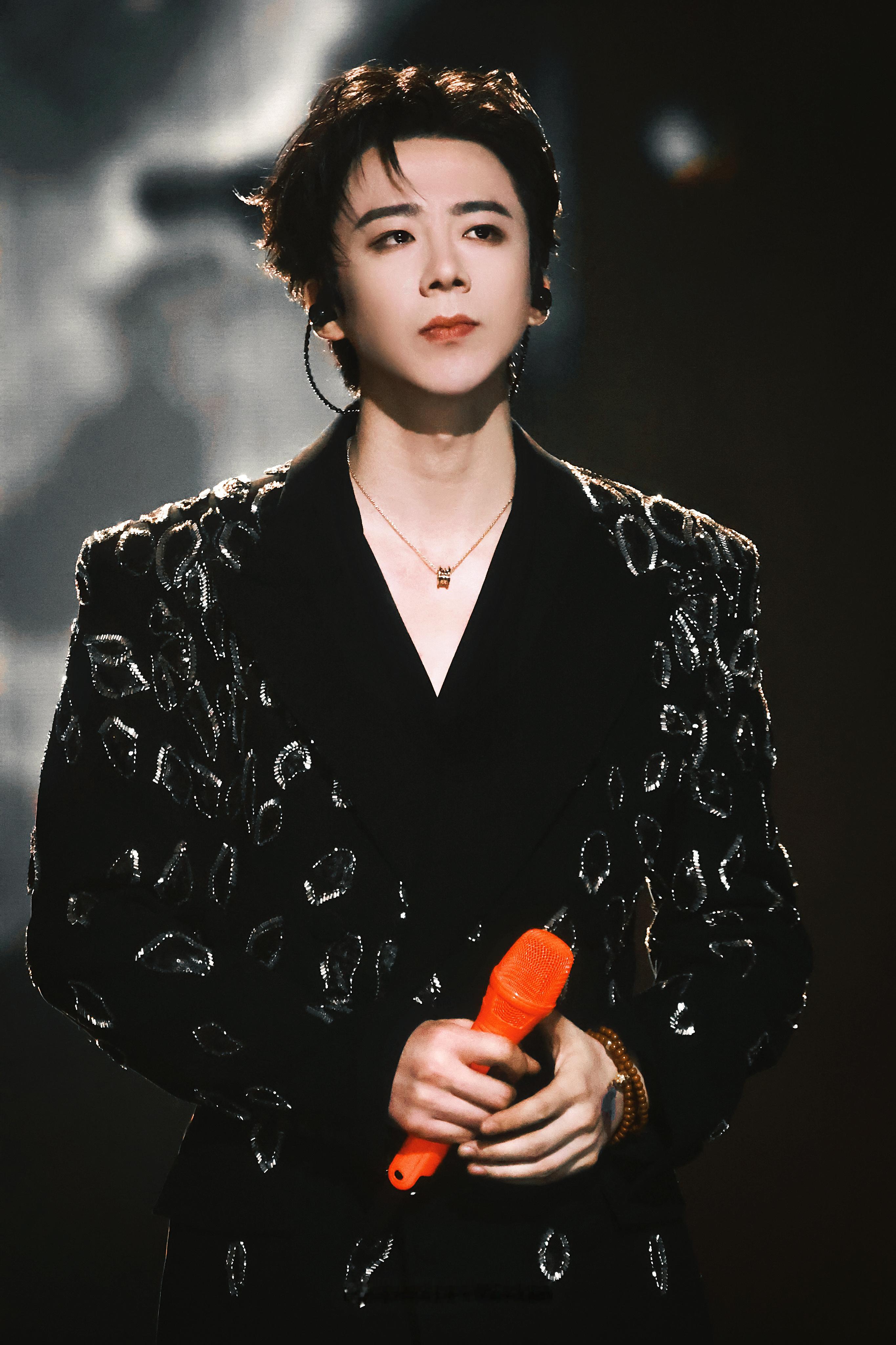 本周我完成了连续7天铁粉打卡，与的铁粉值额外增加1分！啊啊啊啊开心🥰 