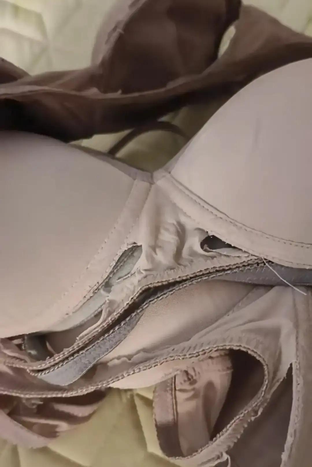 真丝文胸3个月就破？
 
我穿金三塔第68天，侧缝先起球，第93天直接裂口。真丝