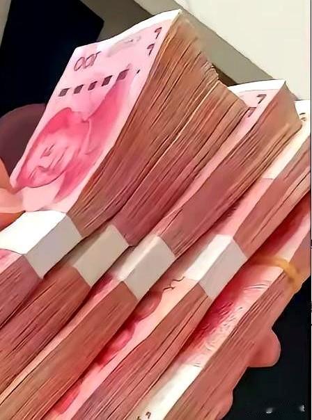绍兴一位老爷子，拆迁拿到450万，想着把钱分给三个孩子，结果一开口，三个都不要。