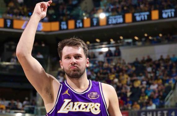 前 NBA 球员弗莱：“东契奇不可能拿到 MVP，因为你不能让进攻第一、防守百名