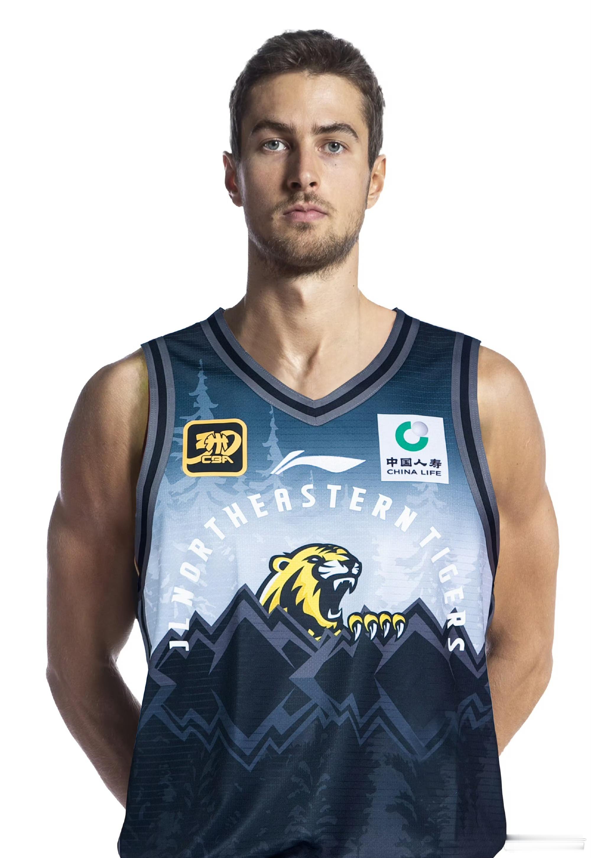 北控男篮 将引进上赛季效力吉林的捷克外援托马斯-基兹林克，替换西伯恩，基兹林克身