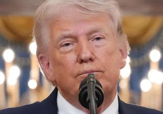 输不起的博弈，伊朗悬赏美军飞行员，美军疯狂搜救背后，藏着三大致命死穴

小派一直