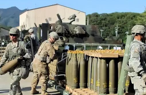 10亿美元打水漂，美军基地遭毁灭性打击，特朗普骑虎难下了

一个月前，特朗普拍着