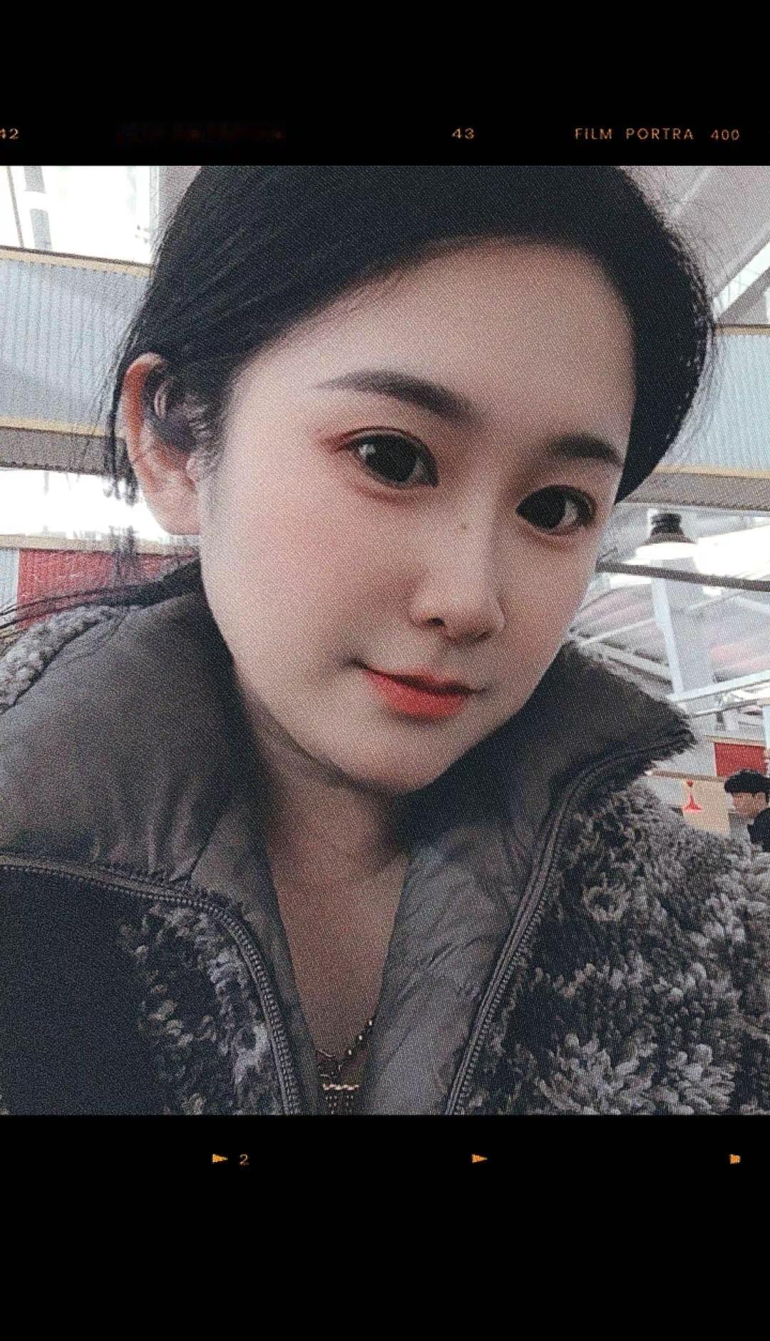 没冷死在冬天里，要冷死在春天里，羽绒服都穿上了😅😅