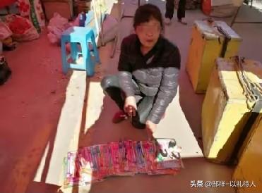我这人没别的本事，就是爱憎分明，在行善的路上我给流浪小猫喂食，在讨债的途中也入虎
