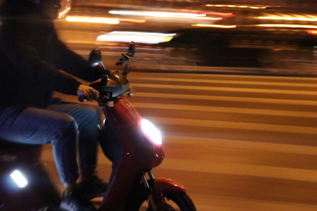 #男子丧宴后醉驾身亡家属索赔主家#【男子吃丧宴后醉驾电动车出事故身亡，家属起诉组