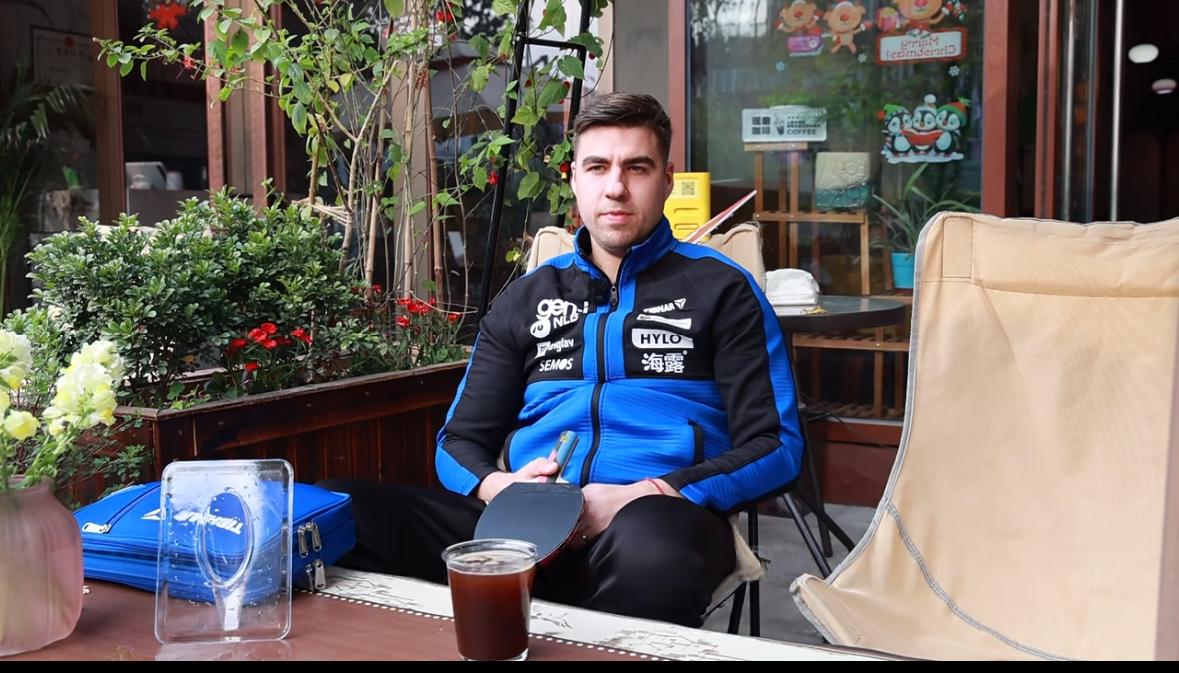 达科谈樊振东：能与樊振东成为队友是自己莫大的荣幸！
樊振东与达科是队友，
共同在