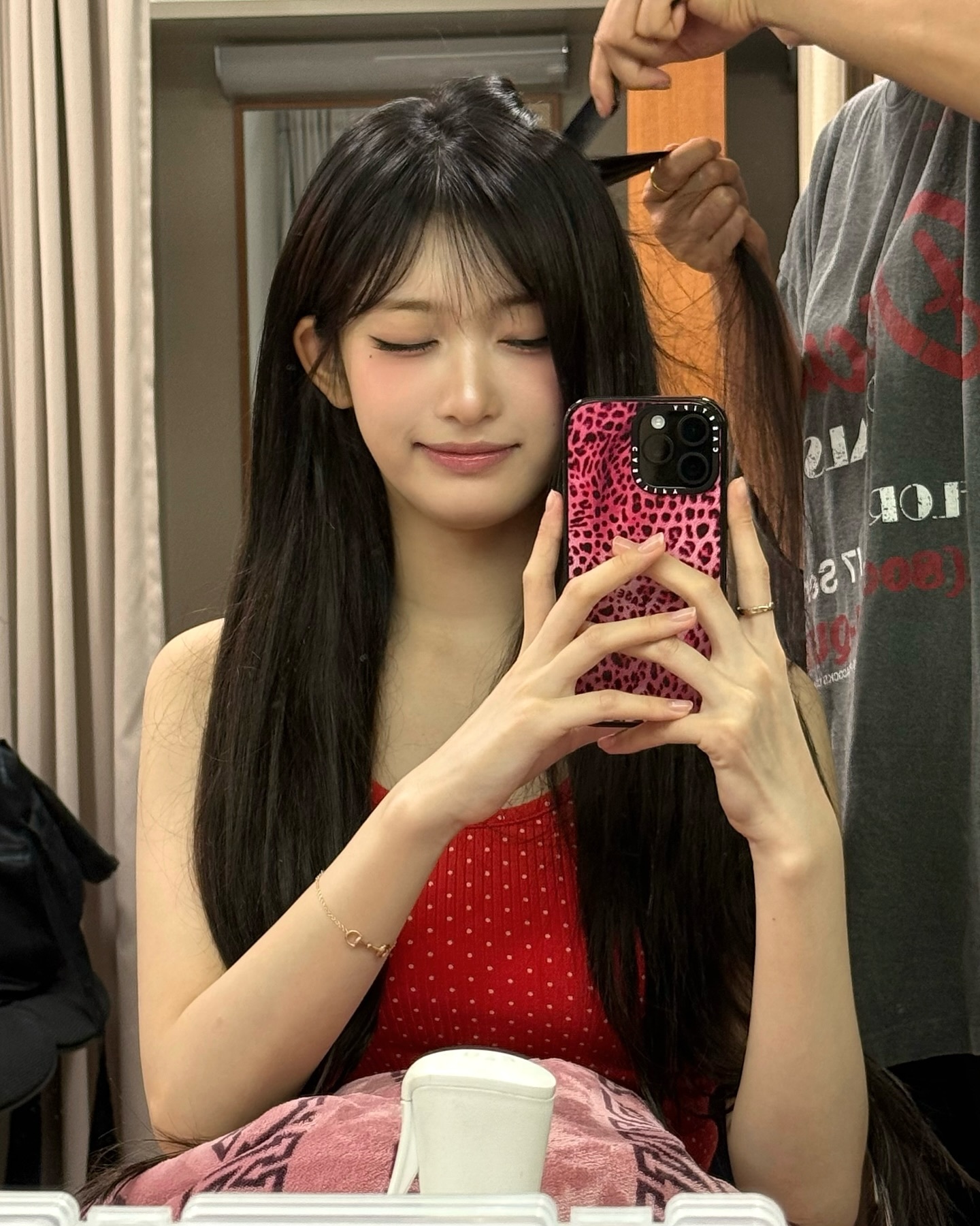 Pink leopard owns me🖍️⏰♥️❤️‍🩹👐🍟🎸🚗 