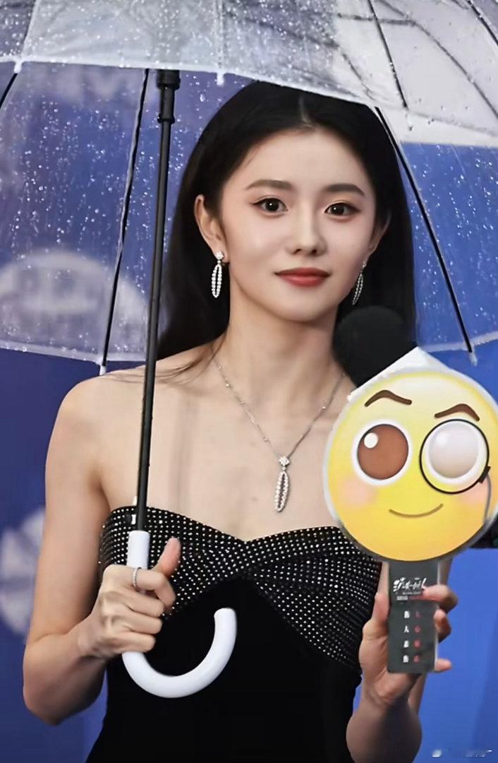 刘浩存谈消失的人角色刘浩存对角色的解读太细腻了！林雨彤看似柔弱，却有着不妥协的风