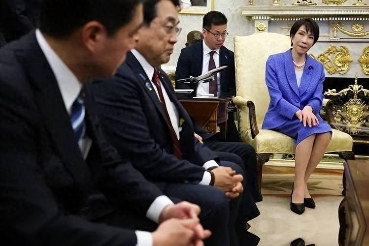 G7晚宴特朗普拿珍珠港羞辱日本首相，现场直接翻脸。 

G7峰会刚结束，晚宴上这