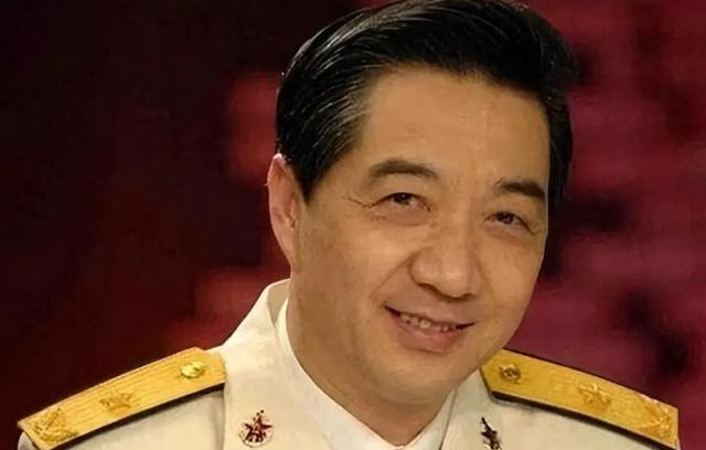 张召忠有句话很准 ， 他说特朗普恐怕是美国最后一位还能让美国 GDP 压过中国 