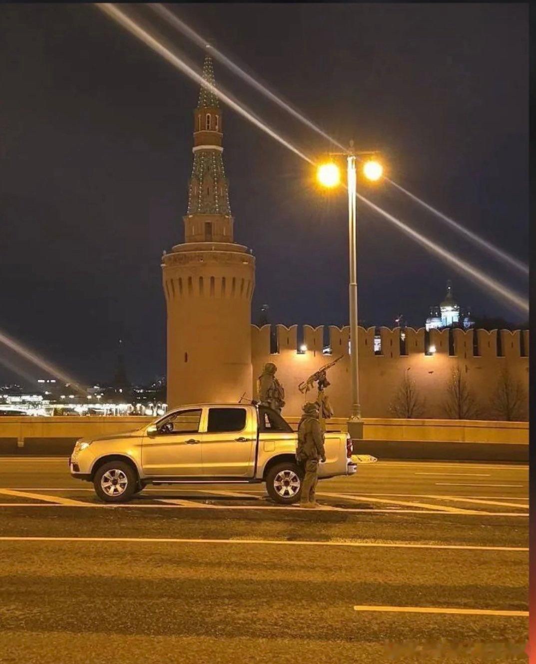 莫斯科防范恐怖袭击的无人机！ ​​​