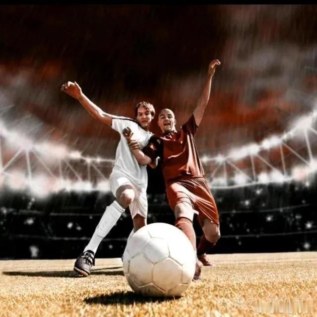 多特-博德闪耀多特热度有点高，特别是主场，堪称恐怖。闪耀哥联赛是条龙，欧战是条虫